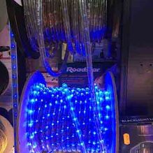 Eléctrica Ramblas luces azules